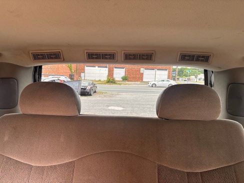 Used 2004 Chevrolet Astro w/ LS Preferred Equipment Group RWD image 23