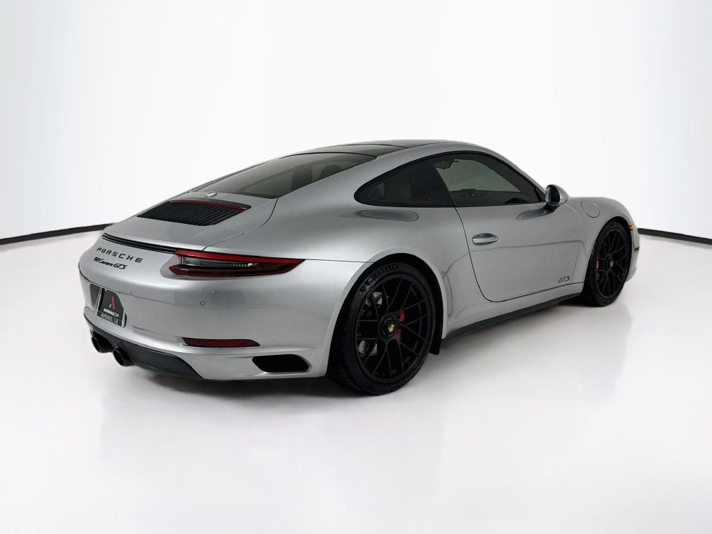Certified 2019 Porsche 911 Carrera GTS RWD image 9