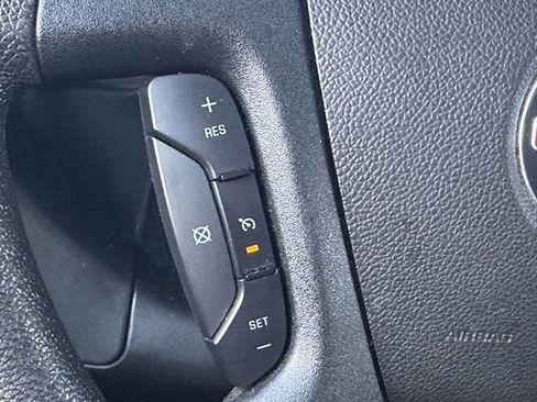 Used 2019 GMC Savana 2500 w/ Driver Convenience Package image 29