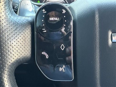 Used 2018 Land Rover Range Rover Sport Supercharged image 28