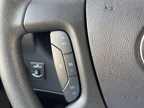 Used 2025 Chevrolet Express 2500 w/ Driver Convenience Package RWD image 18