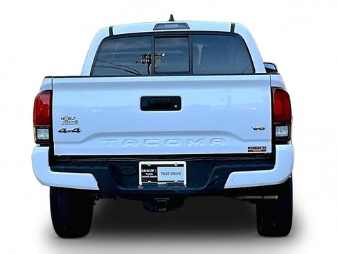 Certified 2023 Toyota Tacoma SR AWD/4WD image 5