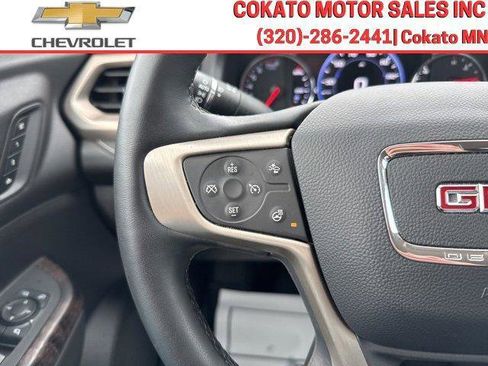 Used 2023 GMC Acadia Denali w/ Denali Technology Package image 27