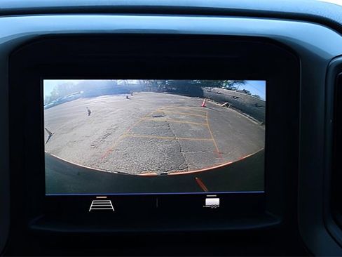 Used 2021 Chevrolet Silverado 1500 Custom image 20