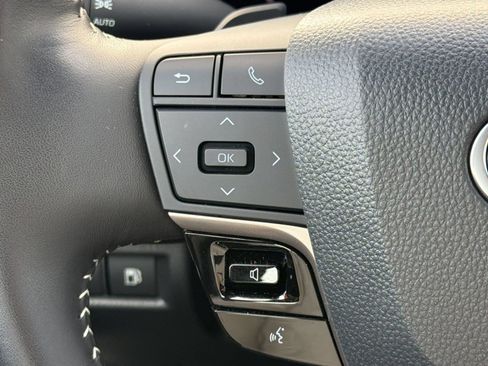 Used 2026 Toyota Camry SE FWD image 16