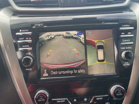 Used 2021 Nissan Murano Platinum w/ Cargo Package image 23