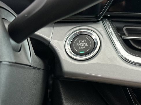 New 2026 Chevrolet Trax LT FWD image 22