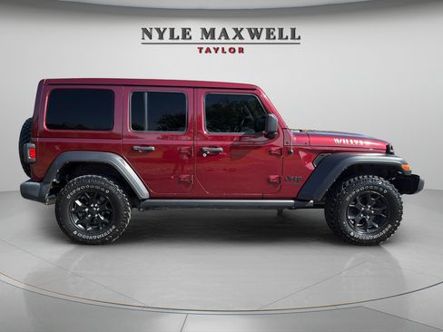 Used 2021 Jeep Wrangler Unlimited Sport AWD/4WD image 13
