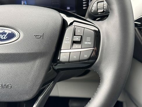 Used 2024 Ford Escape Active w/ Cold Weather Package FWD image 10