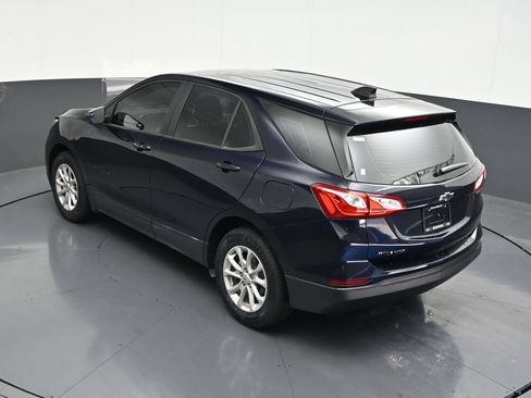 Used 2020 Chevrolet Equinox LS FWD image 17