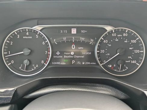 Certified 2025 Nissan Pathfinder SL FWD image 24