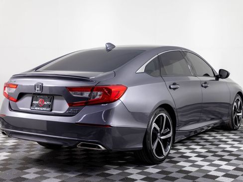Used 2018 Honda Accord Sport image 7