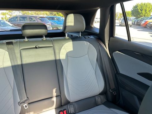New 2026 Volkswagen Tiguan SE R-Line FWD image 13