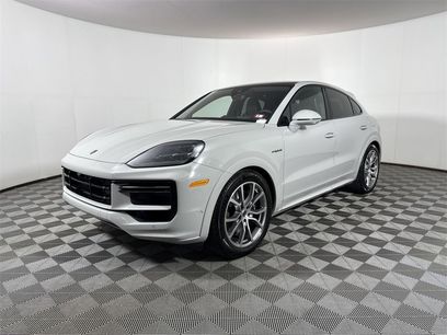 New 2025 Porsche Cayenne Turbo