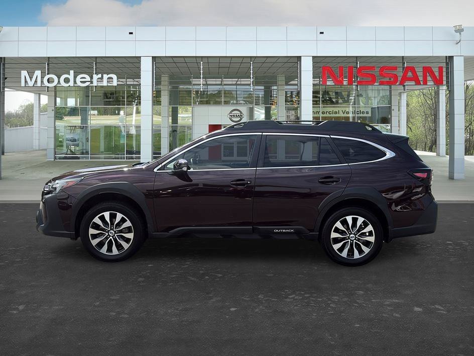 Used 2024 Subaru Outback Limited AWD/4WD image 2