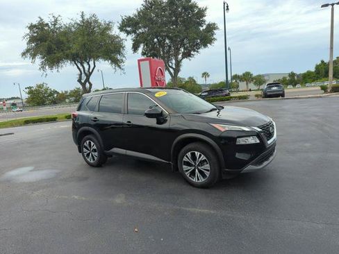 Certified 2023 Nissan Rogue SV FWD image 1
