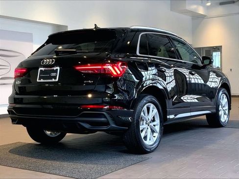 Used 2025 Audi Q3 2.0T Premium w/ Convenience Package AWD/4WD image 7
