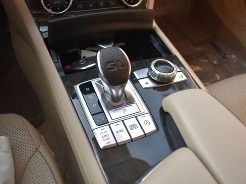 Used 2016 Mercedes-Benz SL 550 image 35