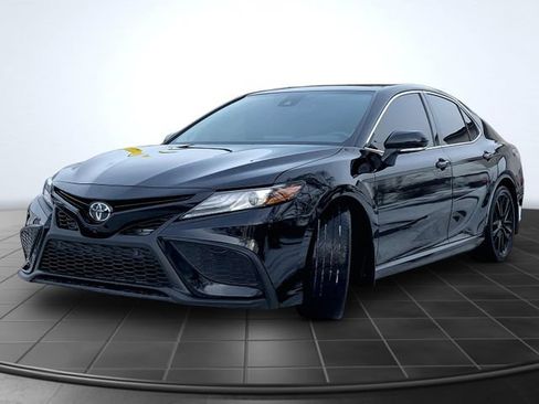 Used 2024 Toyota Camry XSE w/ Navigation Package FWD image 4