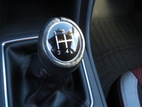 Used 2020 Subaru Impreza 2.0i Sport image 18