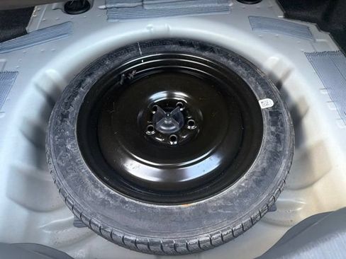 Used 2015 Ford Fusion Titanium FWD image 20