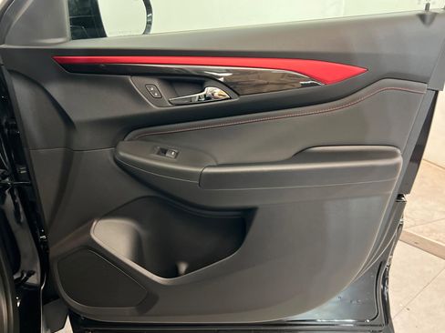 New 2026 Chevrolet TrailBlazer RS w/ Convenience Package image 24