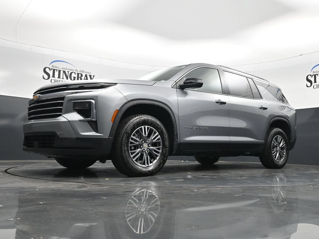 Used 2026 Chevrolet Traverse LT AWD/4WD image 31