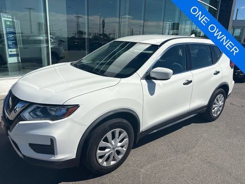Used 2018 Nissan Rogue S AWD/4WD image 9