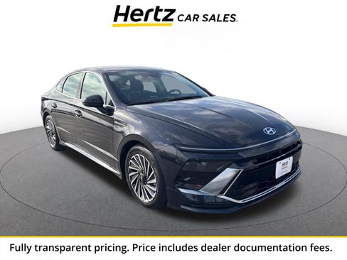 Used 2025 Hyundai Sonata SEL FWD image 1