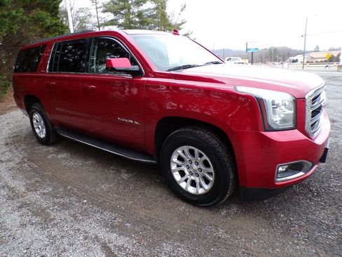 Used 2015 GMC Yukon XL SLE w/ Convenience Package image 6