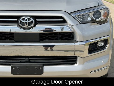 Used 2023 Toyota 4Runner Limited RWD image 4