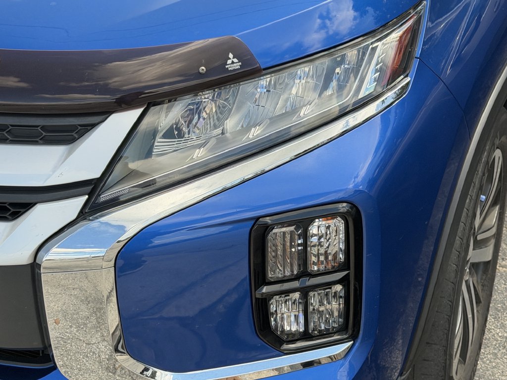 Used 2021 Mitsubishi Outlander Sport ES FWD image 9