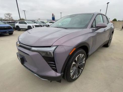 New 2026 Chevrolet Blazer EV LT image 4