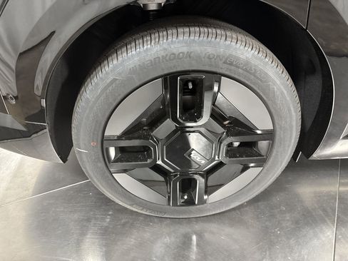 New 2026 Kia EV9 GT-Line image 13