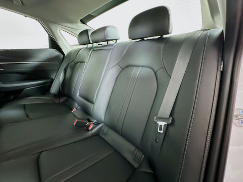 New 2025 Hyundai Sonata Limited image 26