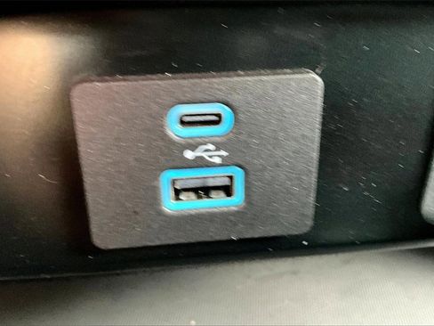 Used 2024 Ford F150 XLT w/ Tow/Haul Package image 33