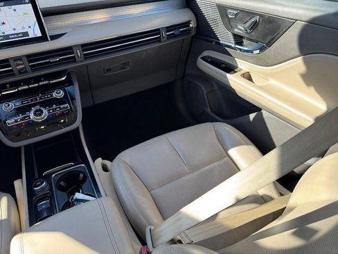 Used 2021 Lincoln Corsair FWD w/ Equipment Group 101A image 14