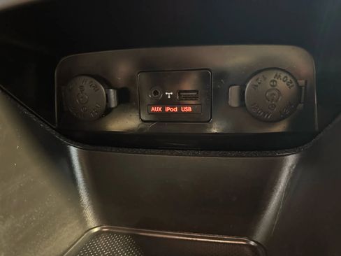 Used 2012 Kia Sorento LX image 18