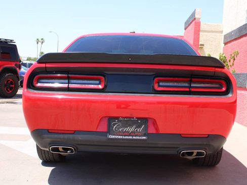 Used 2019 Dodge Challenger SXT w/ Blacktop Package RWD image 5