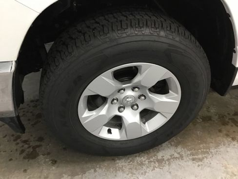 Used 2023 RAM 1500 Big Horn AWD/4WD image 4