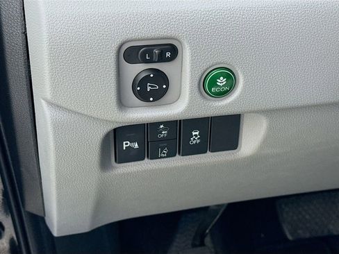 Used 2019 Honda Pilot Touring image 10