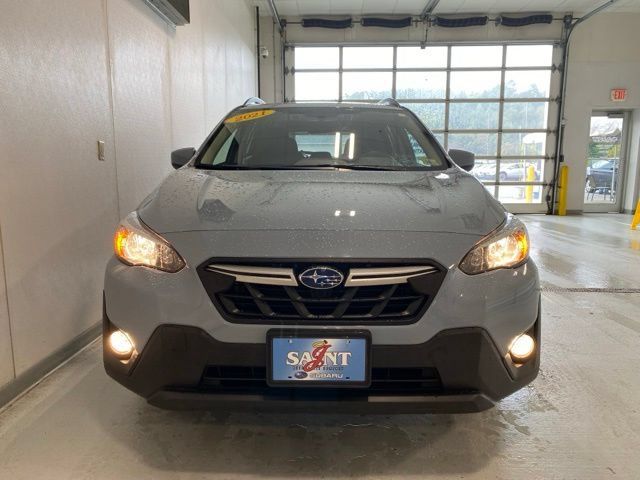 Used 2021 Subaru Crosstrek 2.0i Premium w/ Moonroof Package AWD/4WD image 4