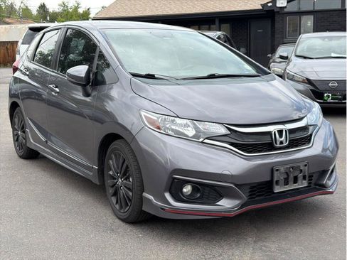 Used 2018 Honda Fit Sport image 4