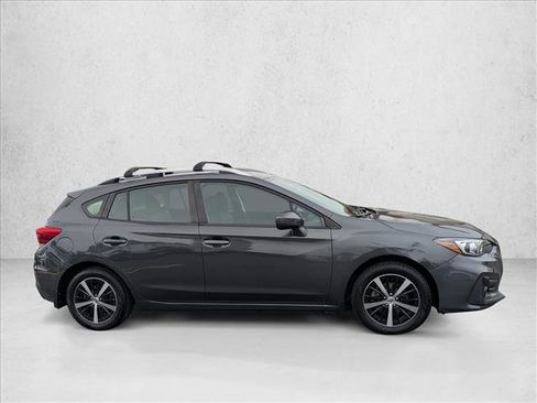 Used 2019 Subaru Impreza 2.0i Premium image 4