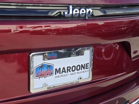 Used 2024 Jeep Grand Cherokee Limited 4xe image 8