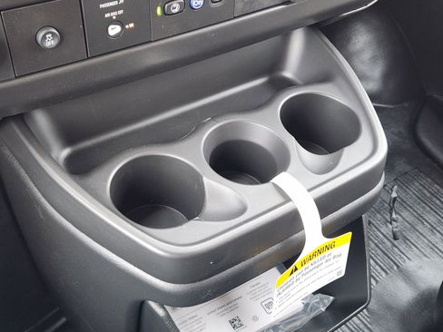 New 2025 Chevrolet Express 3500 LS w/ Chrome Appearance Package image 22