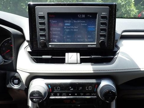 Certified 2022 Toyota RAV4 XLE AWD/4WD image 14
