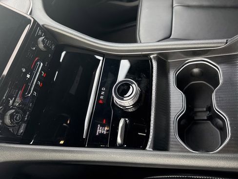 New 2026 Jeep Grand Cherokee Limited AWD/4WD image 20