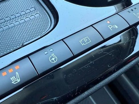 Used 2025 Hyundai Ioniq 5 SEL image 29