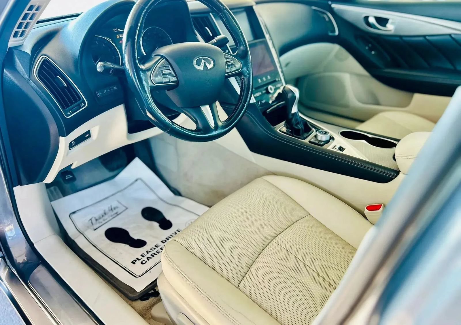 Used 2014 INFINITI Q50 Premium w/ Navigation Package AWD/4WD image 12